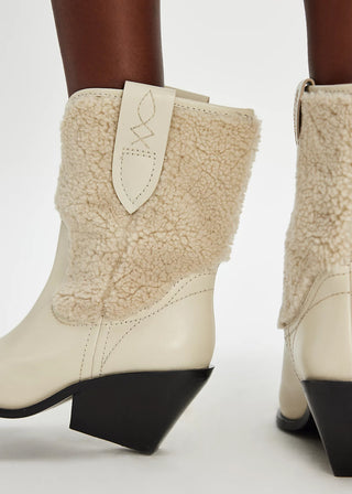 Free People Pitchfork Point Shearling Western Boots - MD