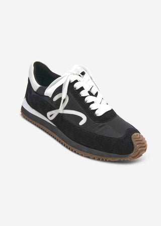 Vaneli Queen Sneaker