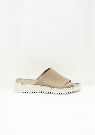 Eric Michael Gloria Sandal